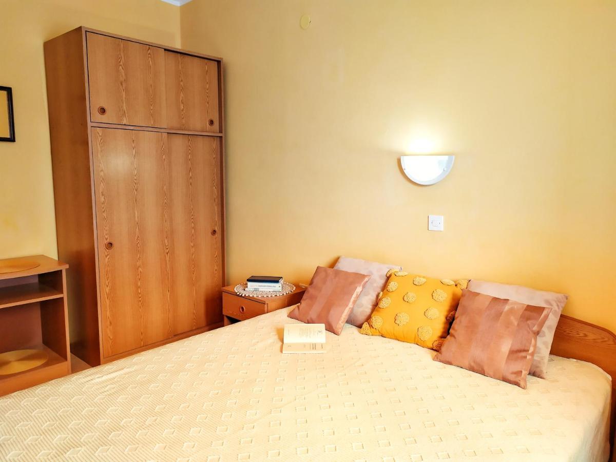 Cozy Apartments Danica Novalja With Terrace - First Floor المظهر الخارجي الصورة
