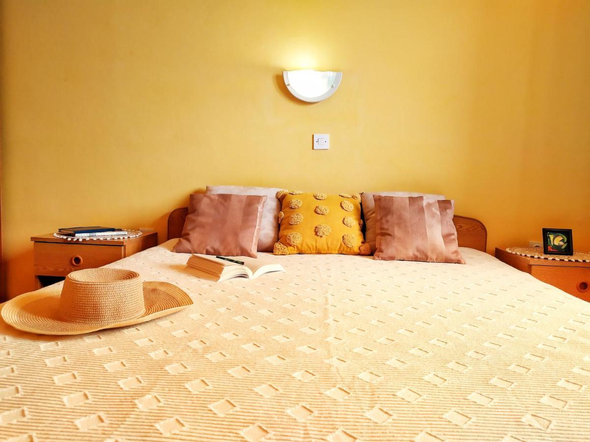 Cozy Apartments Danica Novalja With Terrace - First Floor المظهر الخارجي الصورة